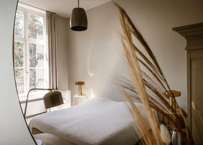 Отель Kasteel Hoekelum *